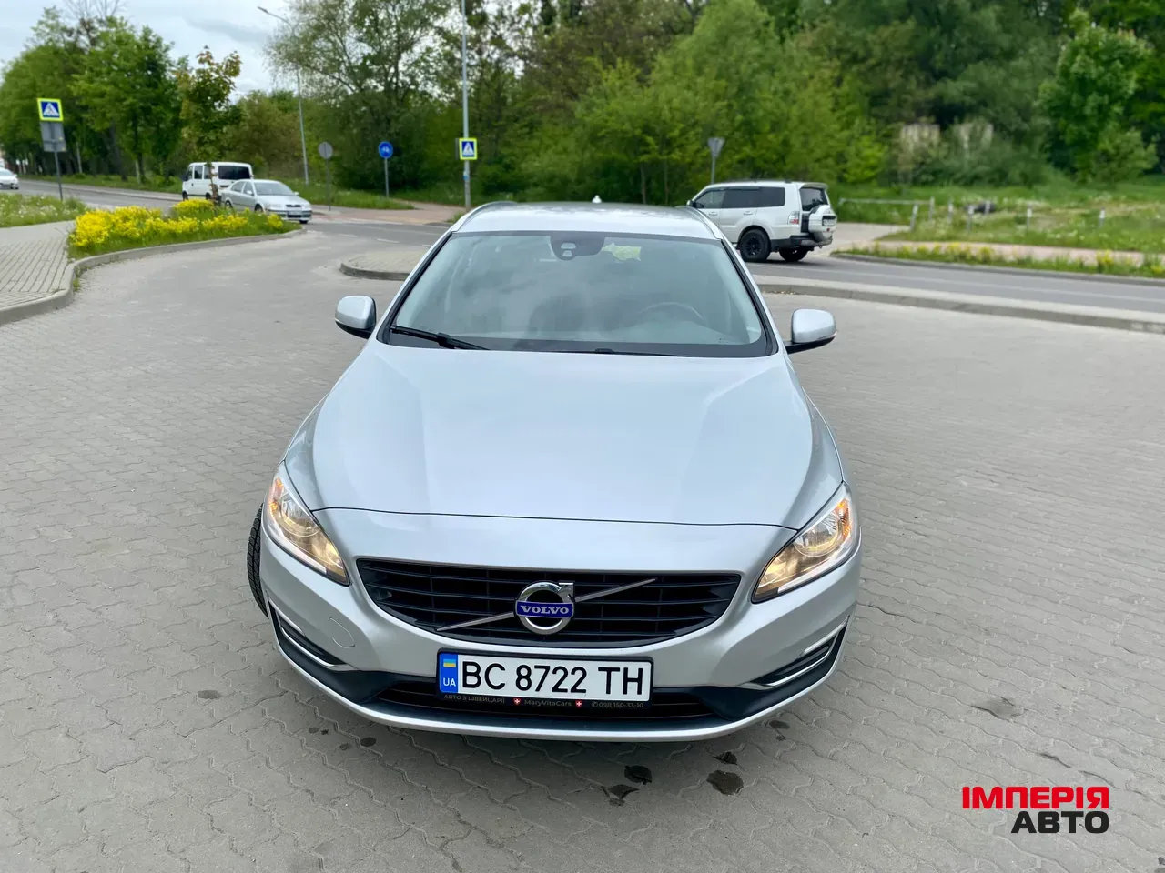 Volvo V60 - фото 2