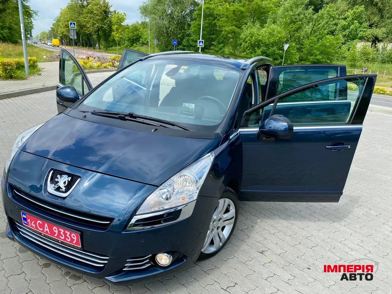 Peugeot 5008 - фото 2