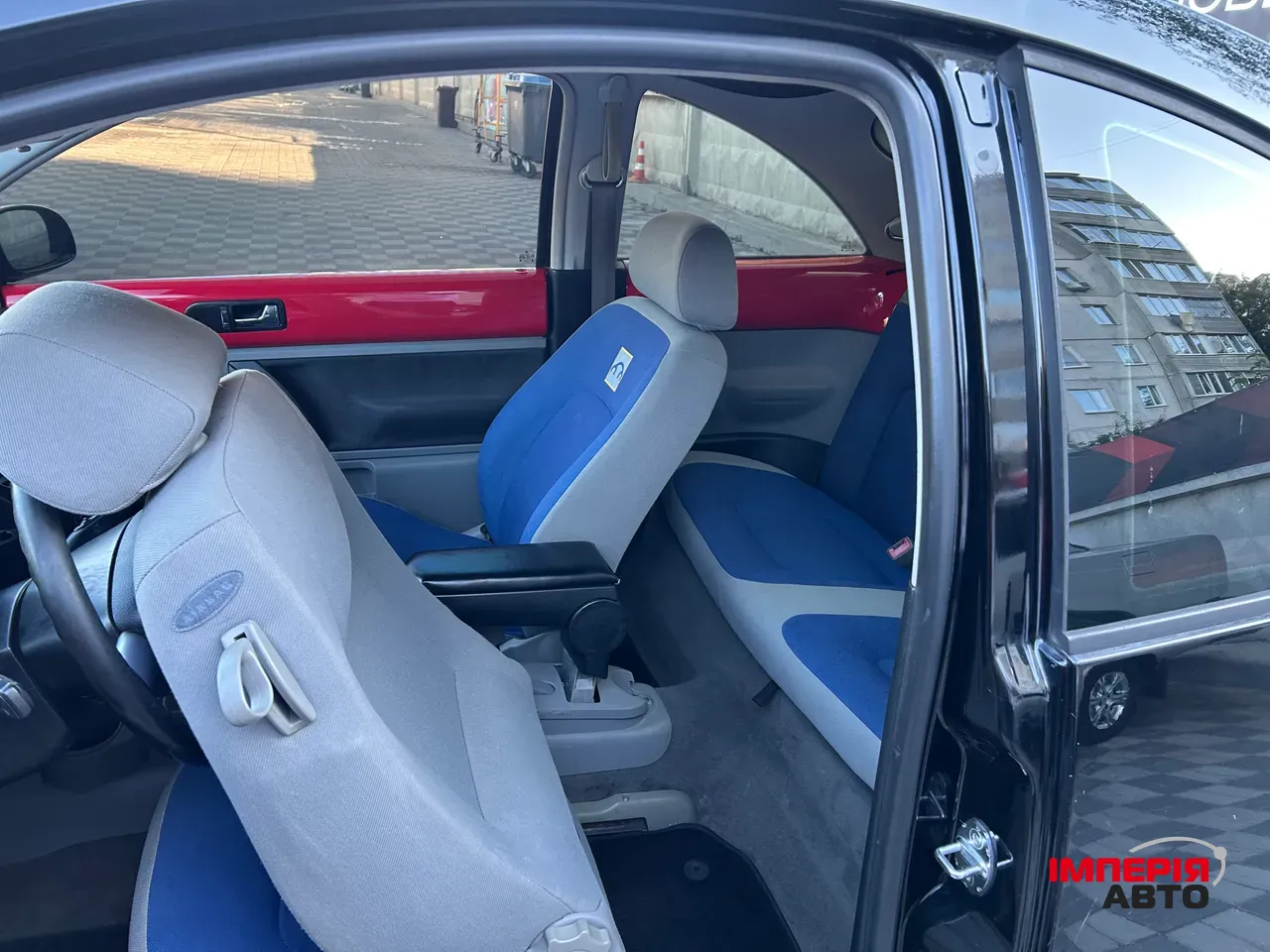 Volkswagen Beetle - фото 8