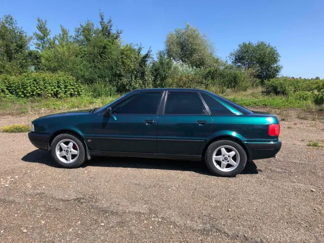 Audi 80 - фото 4