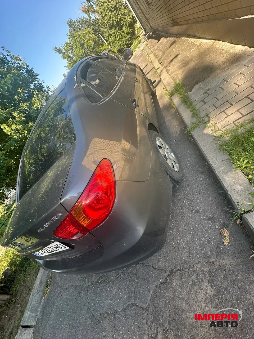 Hyundai Elantra - фото 8