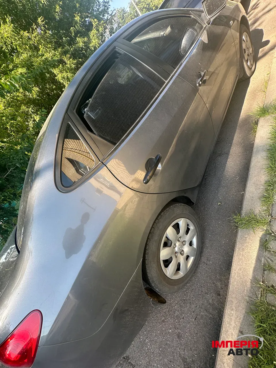 Hyundai Elantra - фото 11