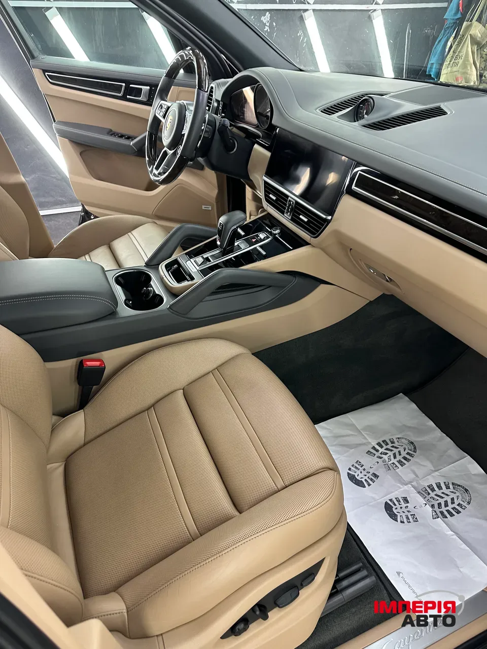 Porsche Cayenne - фото 11