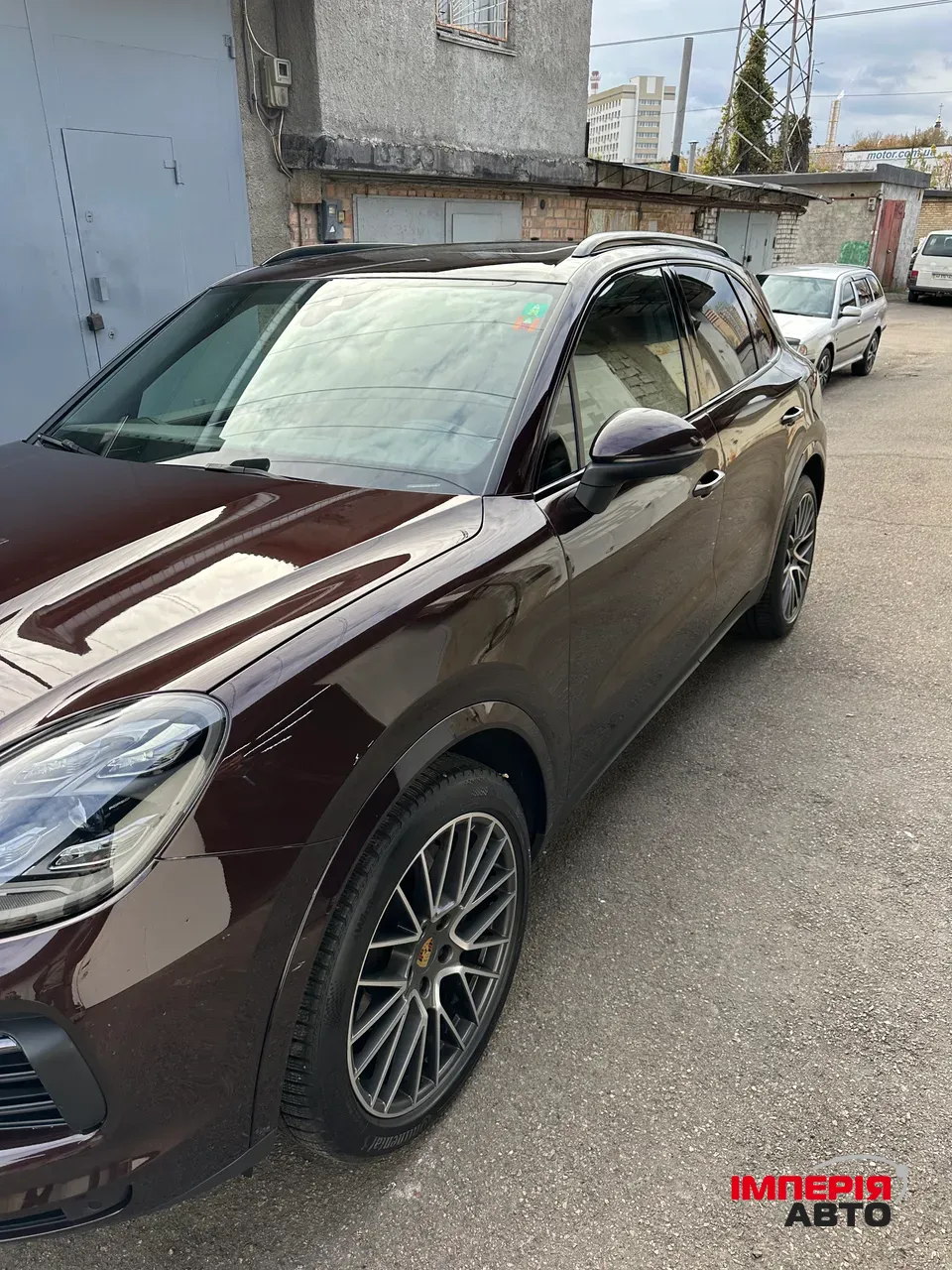 Porsche Cayenne - фото 12