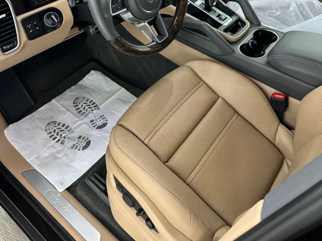 Porsche Cayenne - фото 2