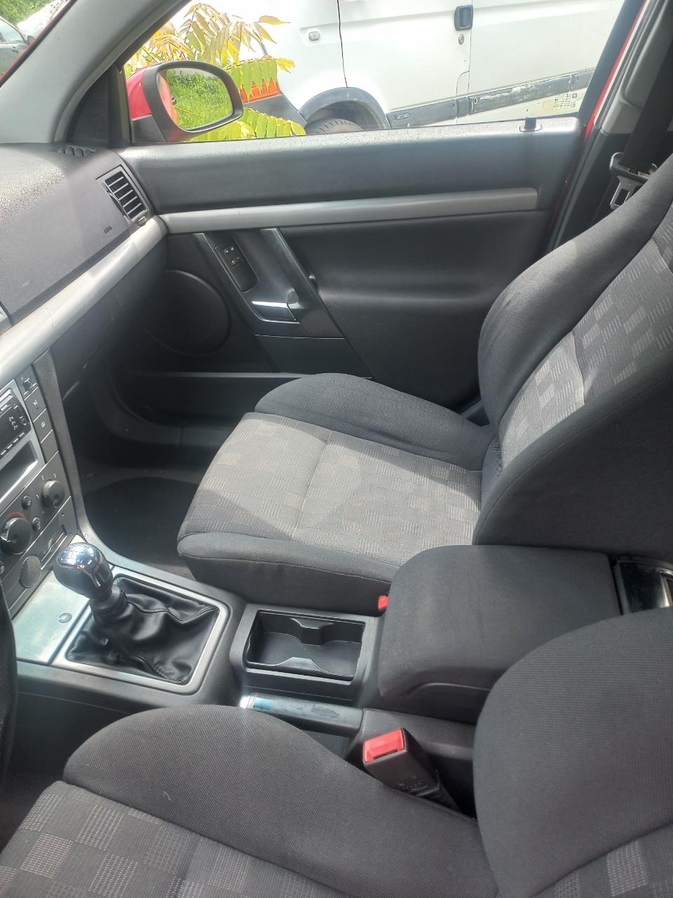 Opel Vectra - фото 11