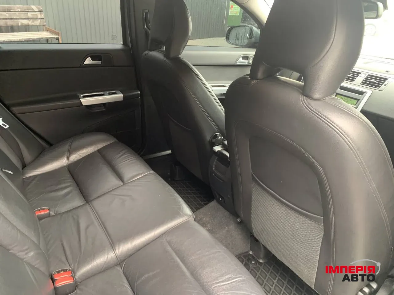 Volvo V50 - фото 9