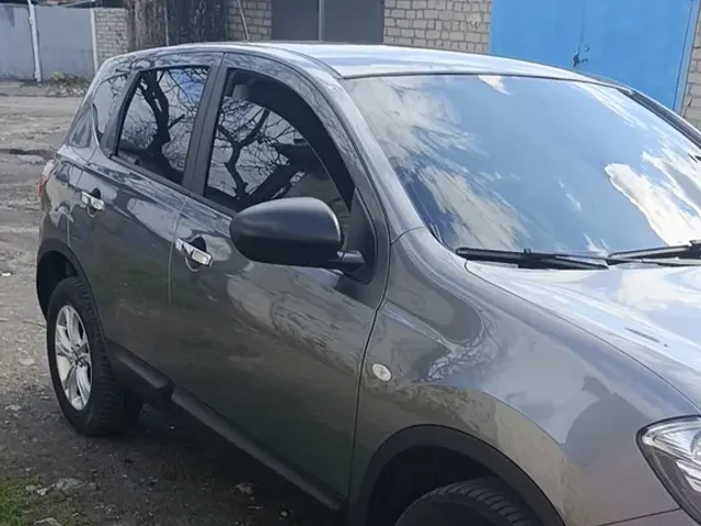 Nissan Qashqai - фото 4