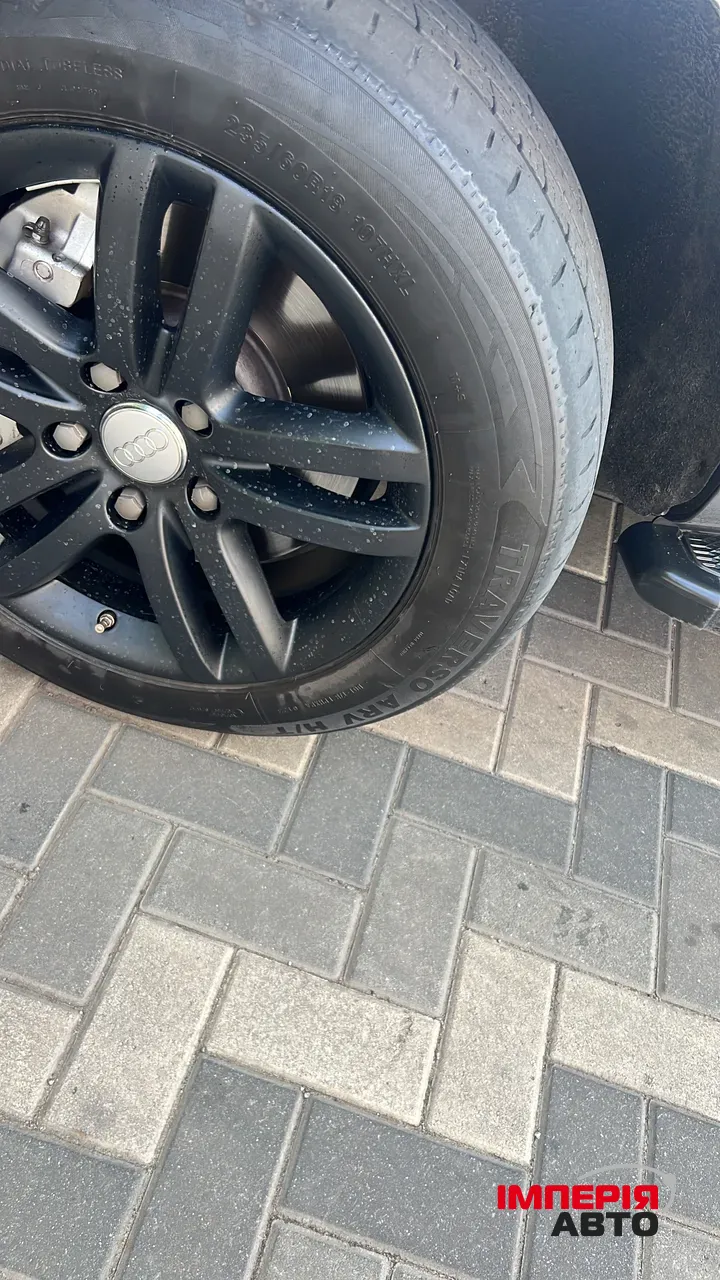 Audi Q7 - фото 7