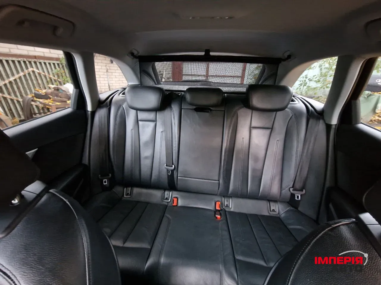 Audi A4 - фото 15