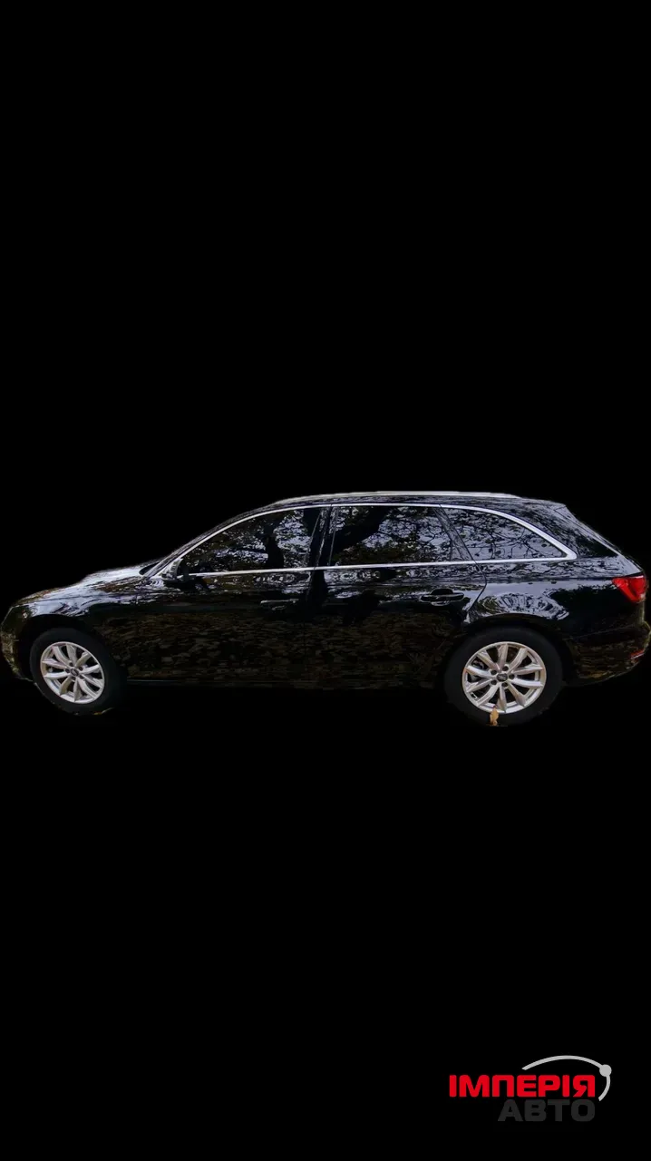 Audi A4 - фото 2