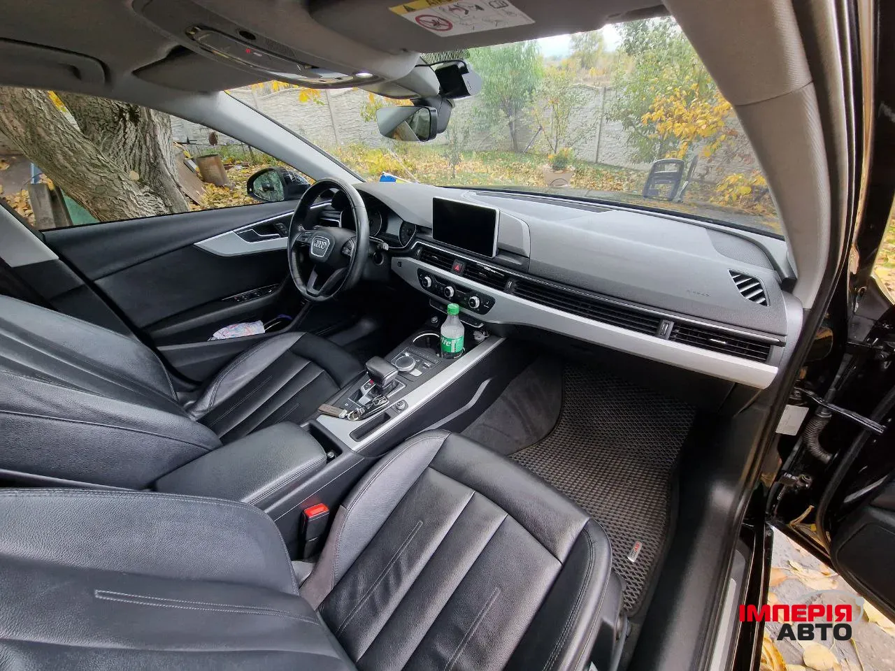 Audi A4 - фото 12