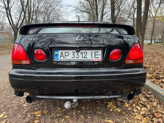 Lexus GS - фото 5