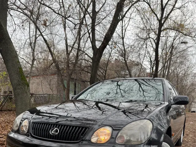 Lexus GS - фото 1