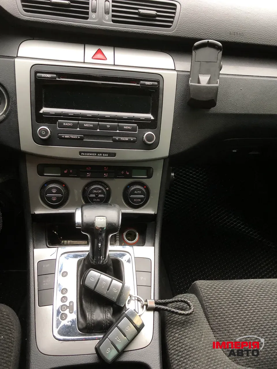 Volkswagen Passat - фото 5