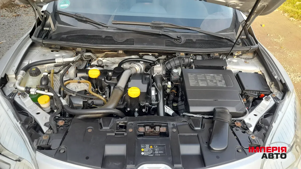 Renault Megane - фото 21