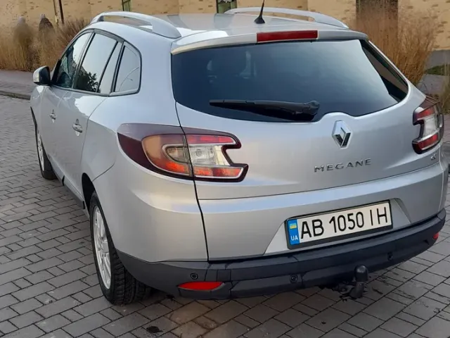 Renault Megane - фото 3