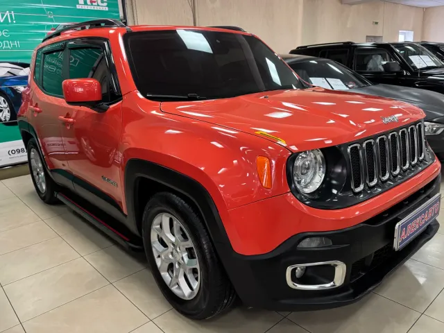 Jeep Renegade - фото 4