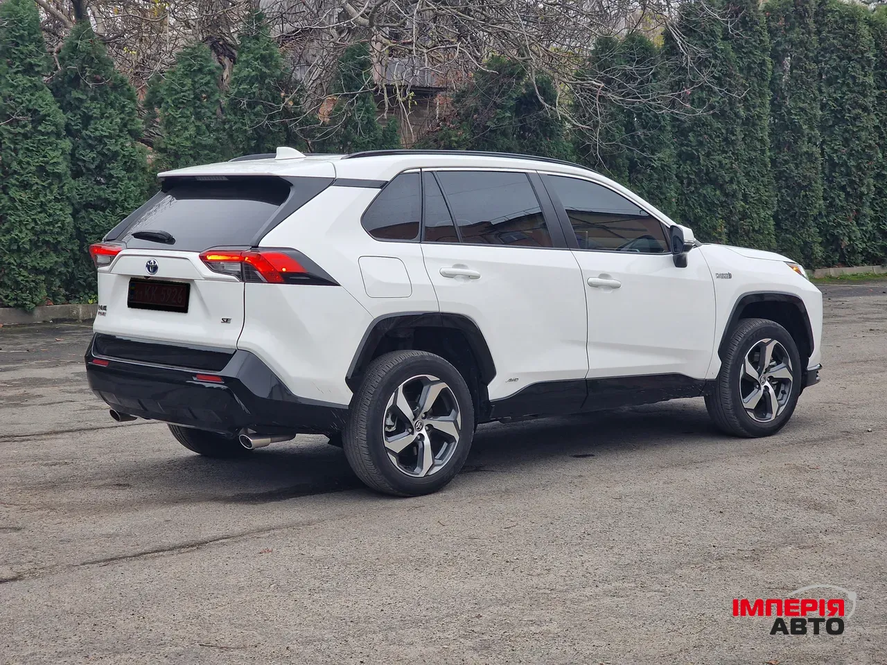 Toyota RAV4 - фото 4