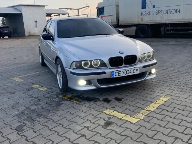 BMW 5 серії - фото 5