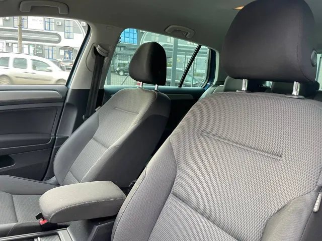 Volkswagen Golf 2015, Чернівці, $11 500 - зображення 3