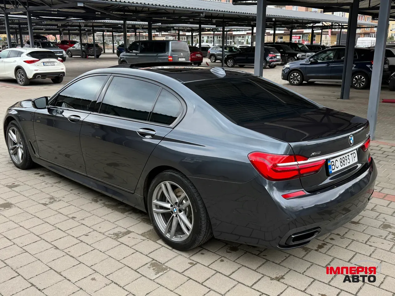 BMW 7 серії - фото 6