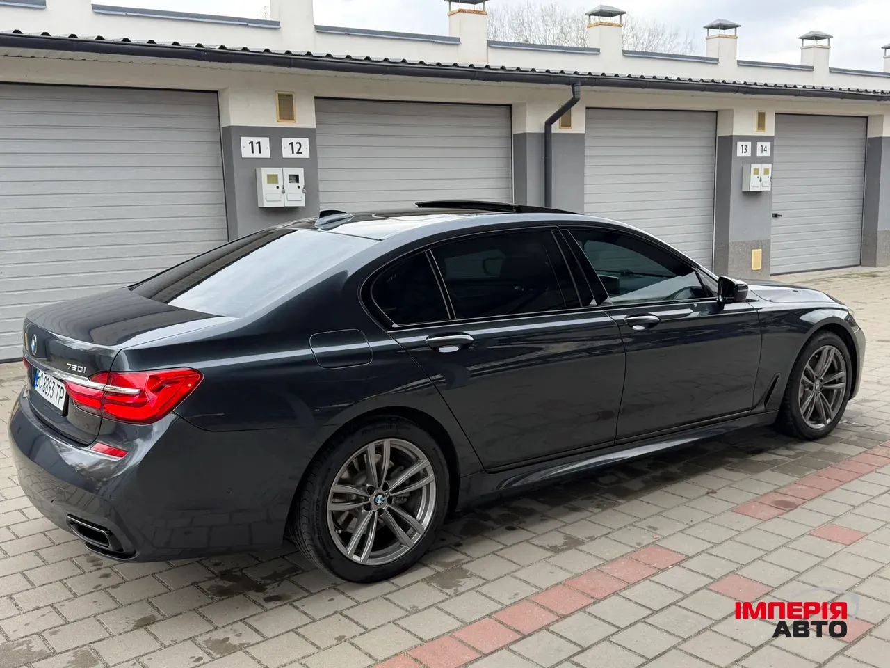 BMW 7 серії - фото 10