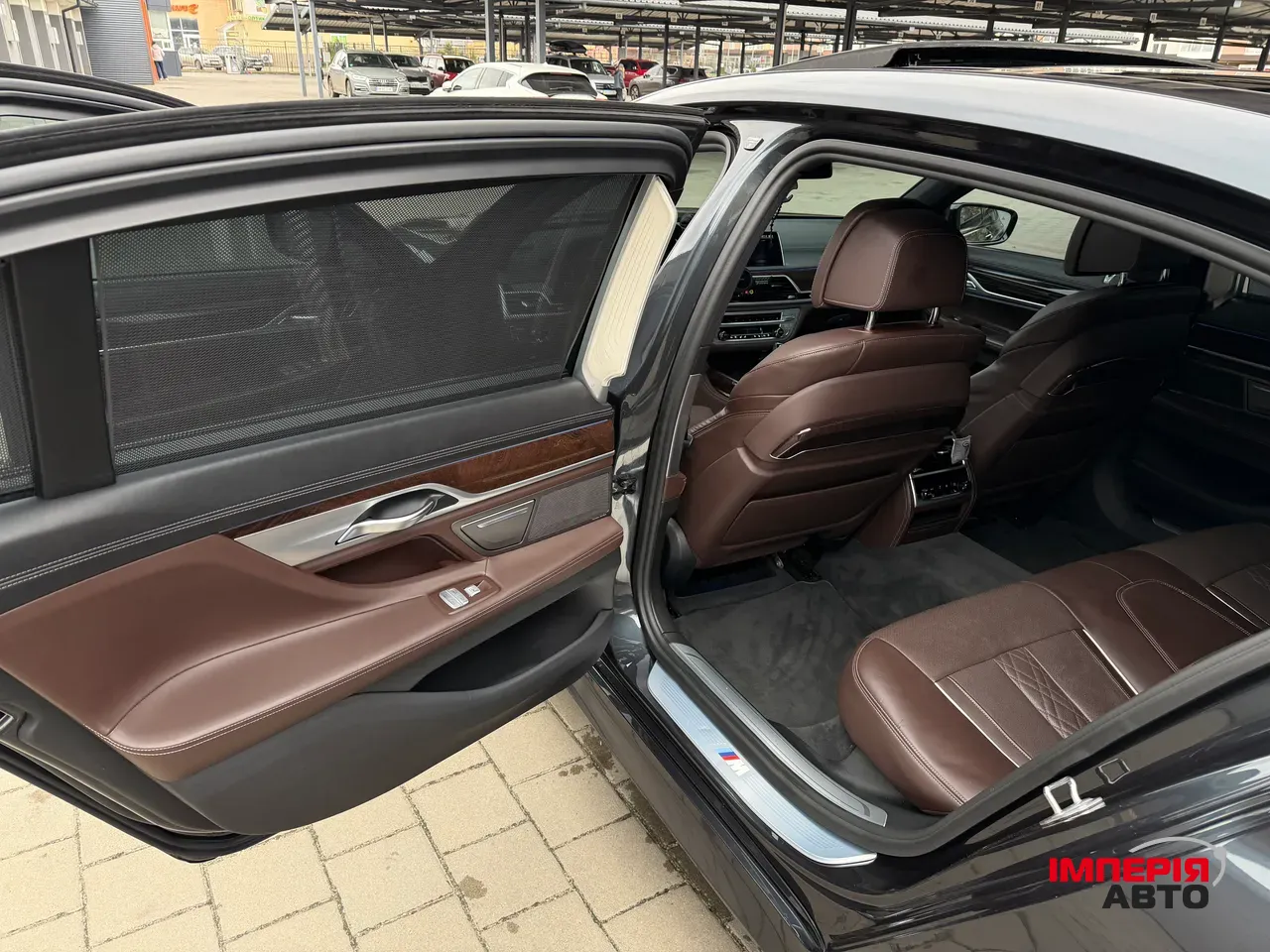 BMW 7 серії - фото 15