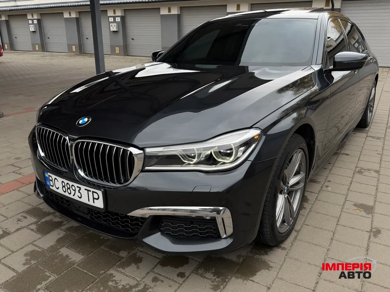 BMW 7 серії - фото 1