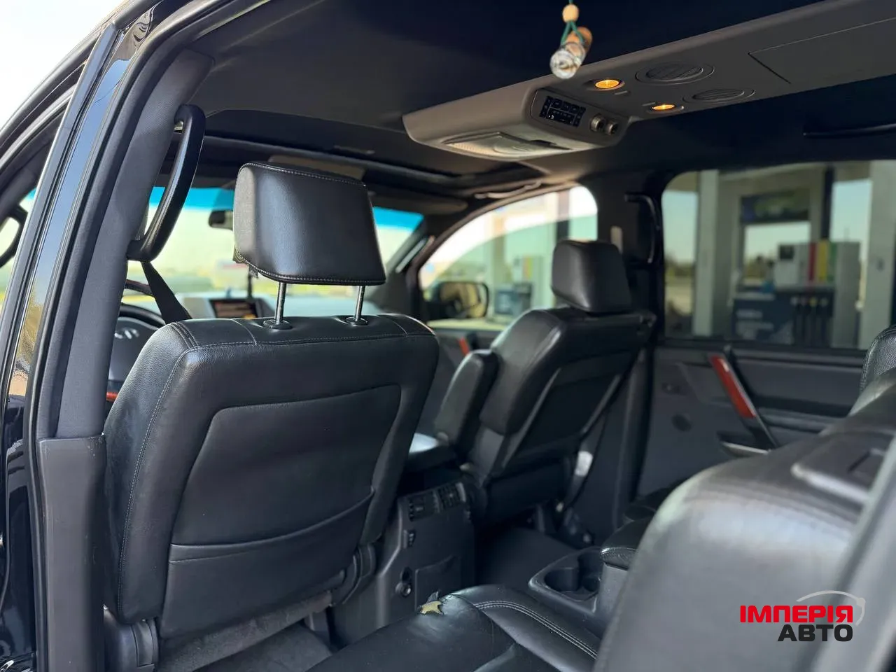 Infiniti QX56 - фото 12