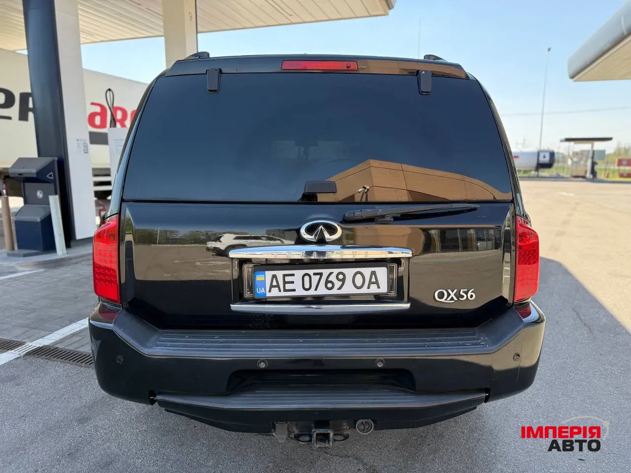 Infiniti QX56 - фото 4