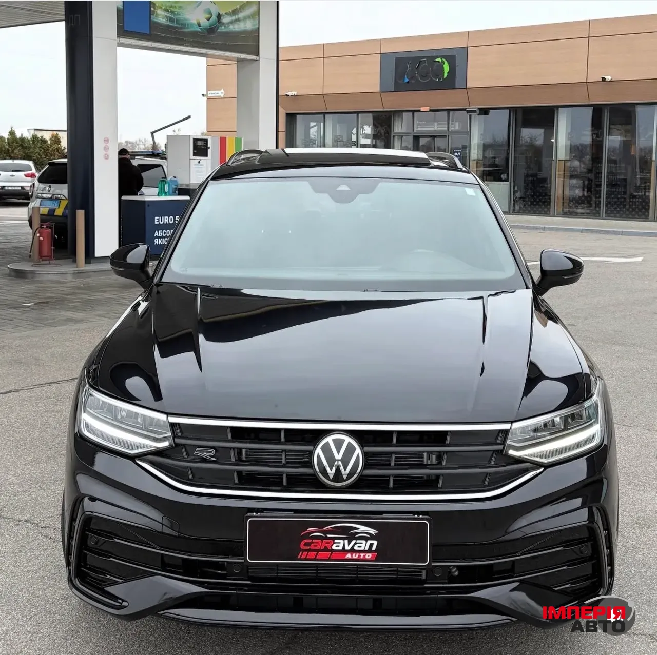 Volkswagen Tiguan R - фото 4