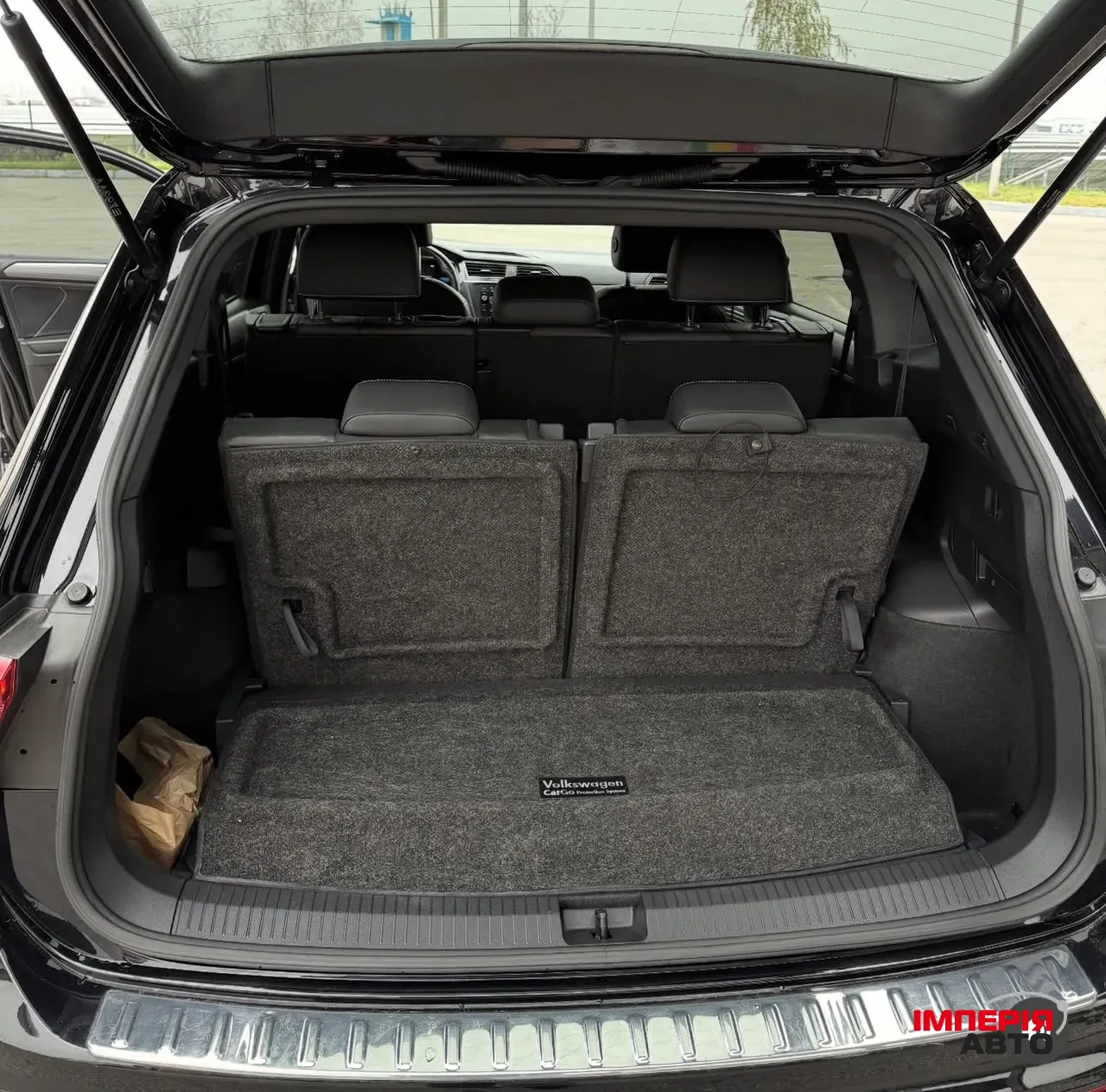 Volkswagen Tiguan R - фото 7