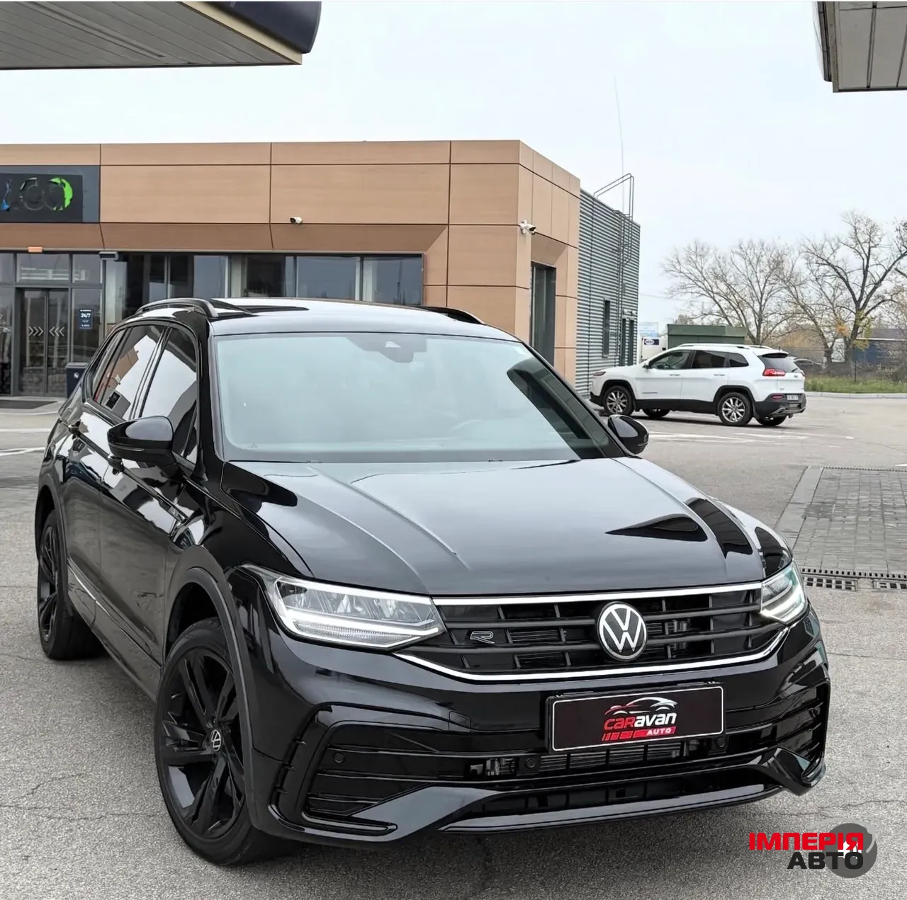 Volkswagen Tiguan R - фото 1