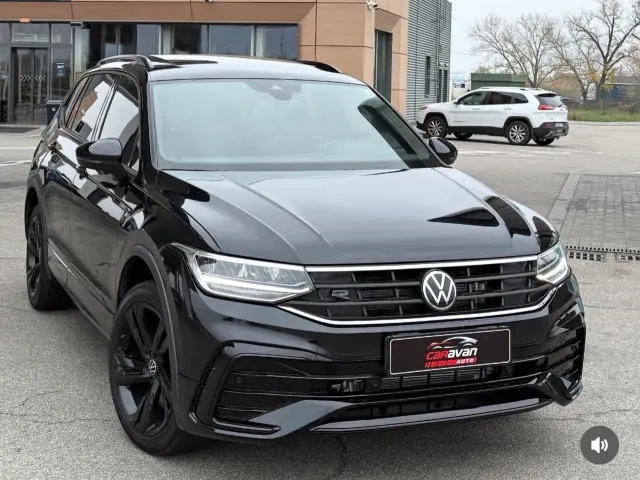 Volkswagen Tiguan R - фото 1