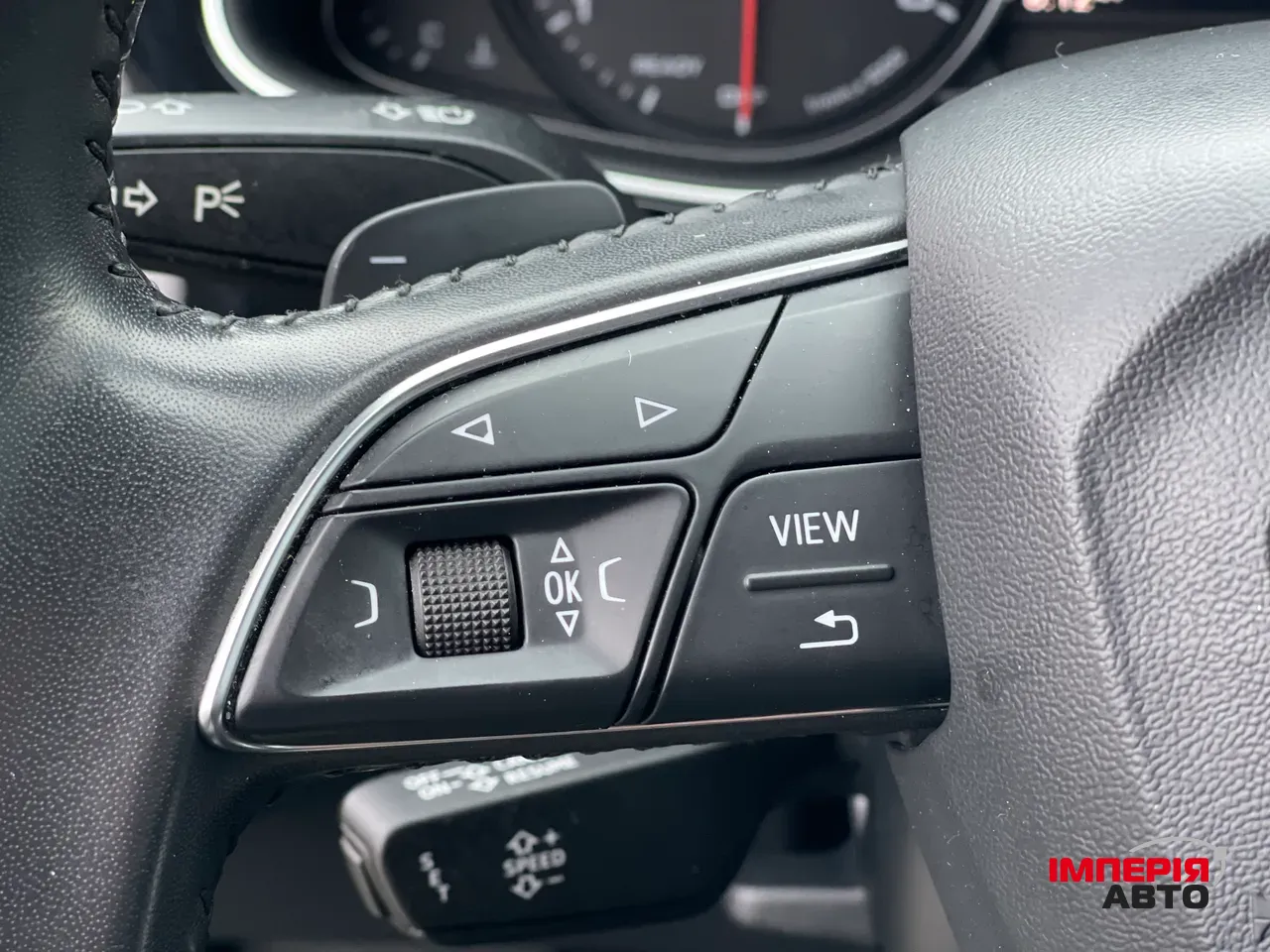 Audi Q7 - фото 36