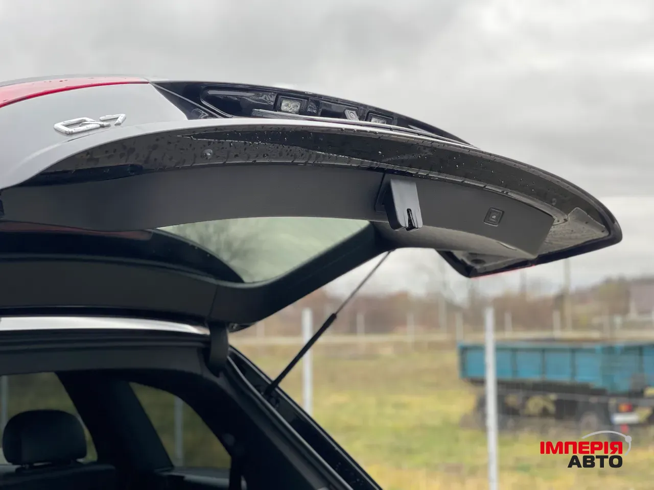 Audi Q7 - фото 19