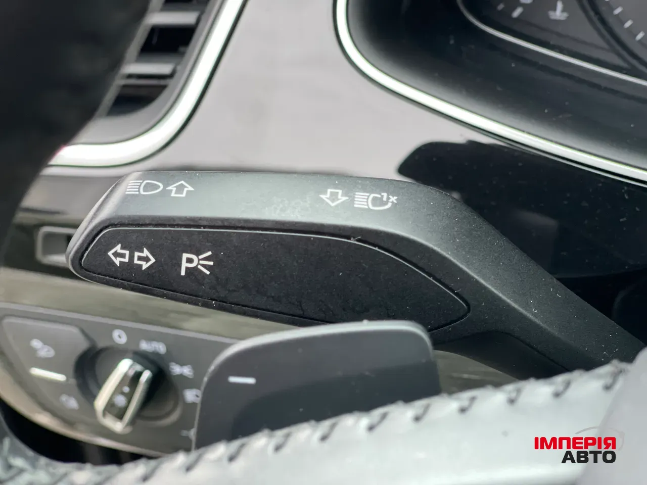 Audi Q7 - фото 38