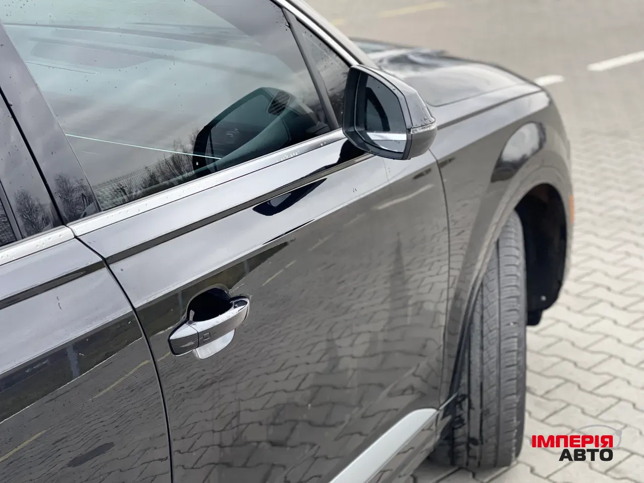 Audi Q7 - фото 25