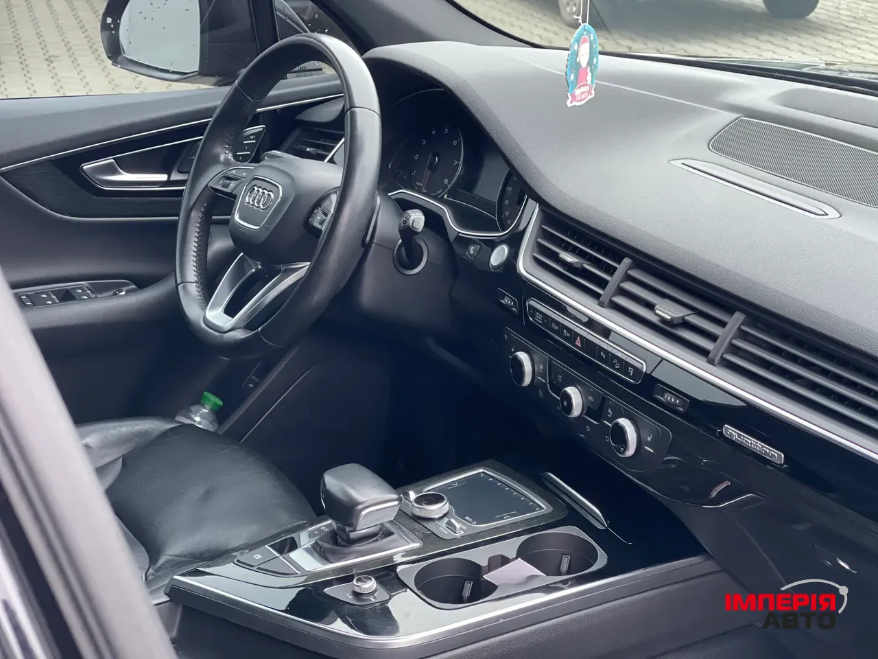 Audi Q7 - фото 55