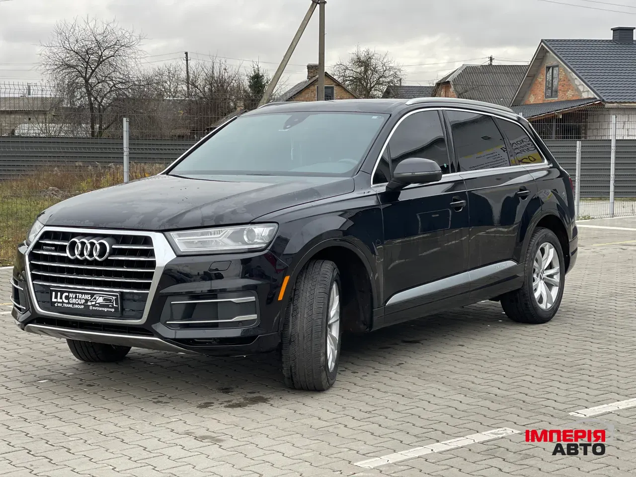 Audi Q7 - фото 11