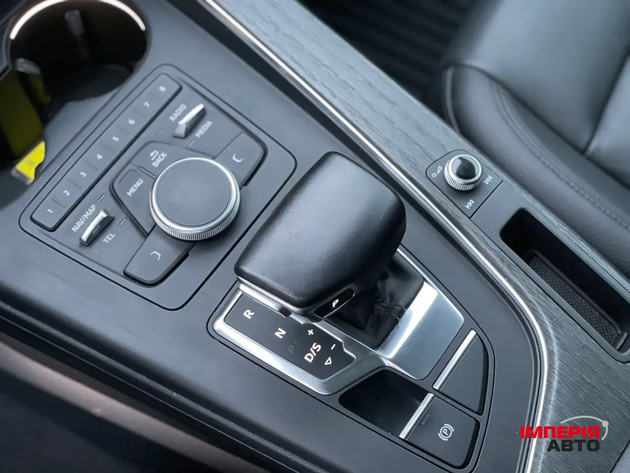 Audi A4 allroad - фото 36