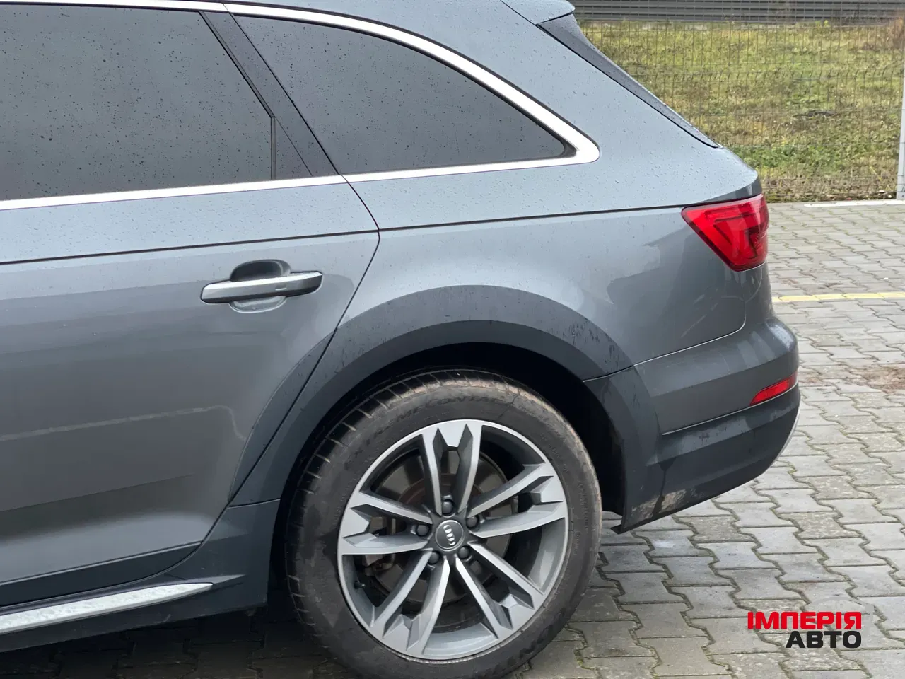 Audi A4 allroad - фото 7