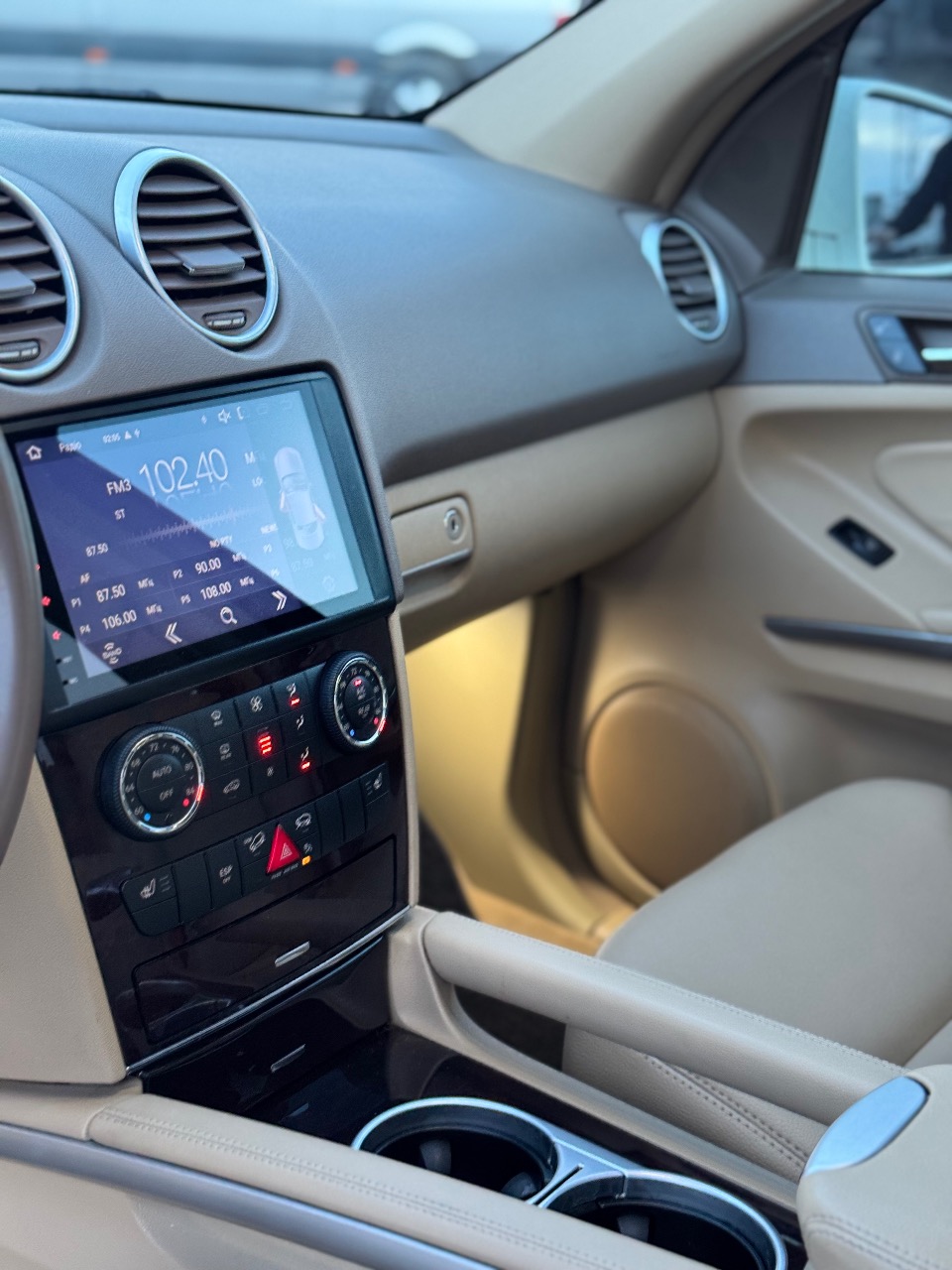 Mercedes-Benz M-Класс - фото 10