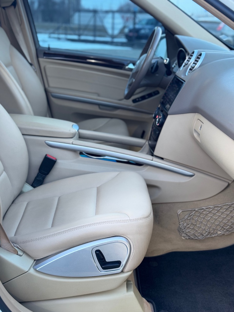 Mercedes-Benz M-Класс - фото 9