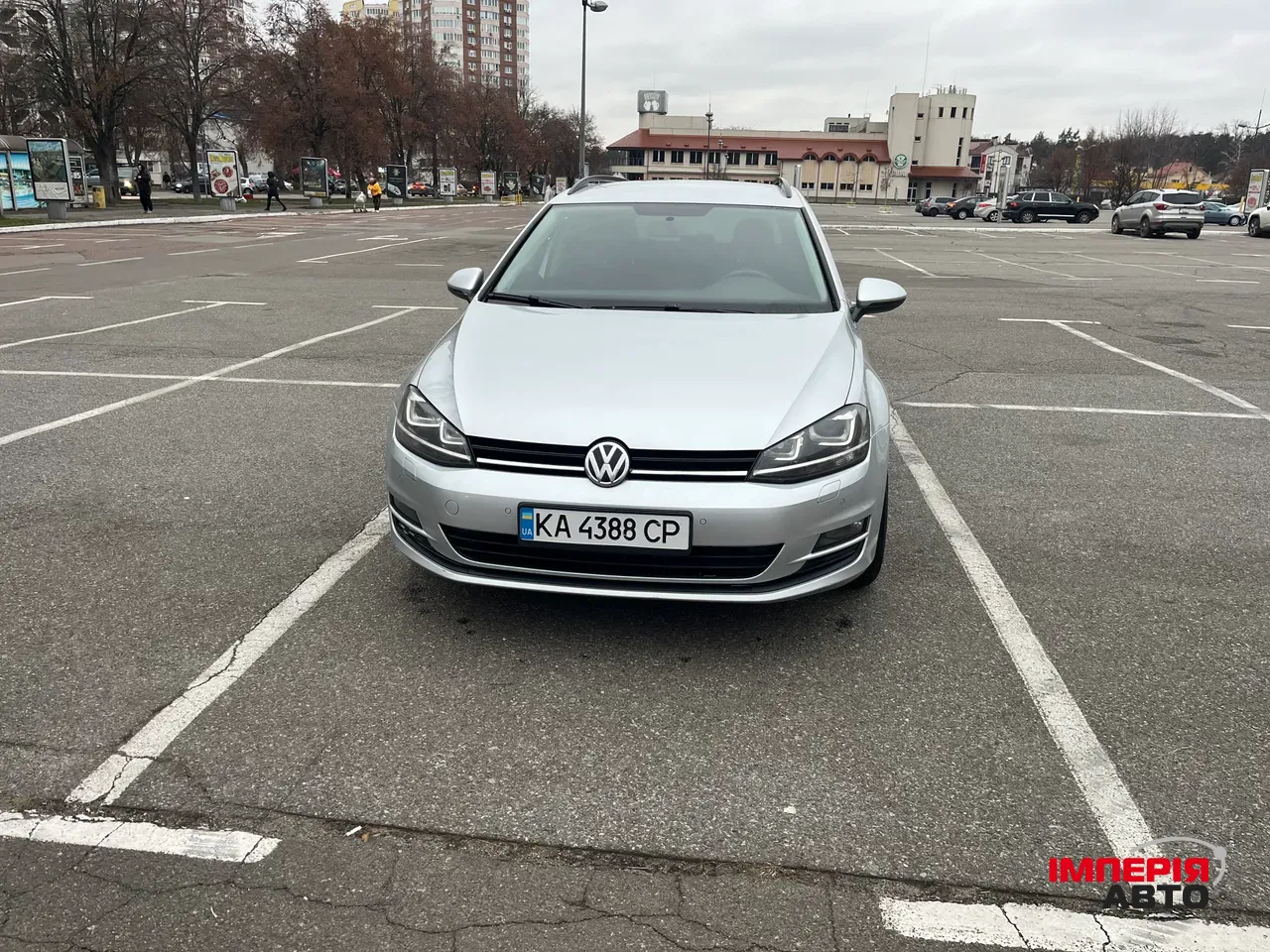 Volkswagen Golf - фото 2