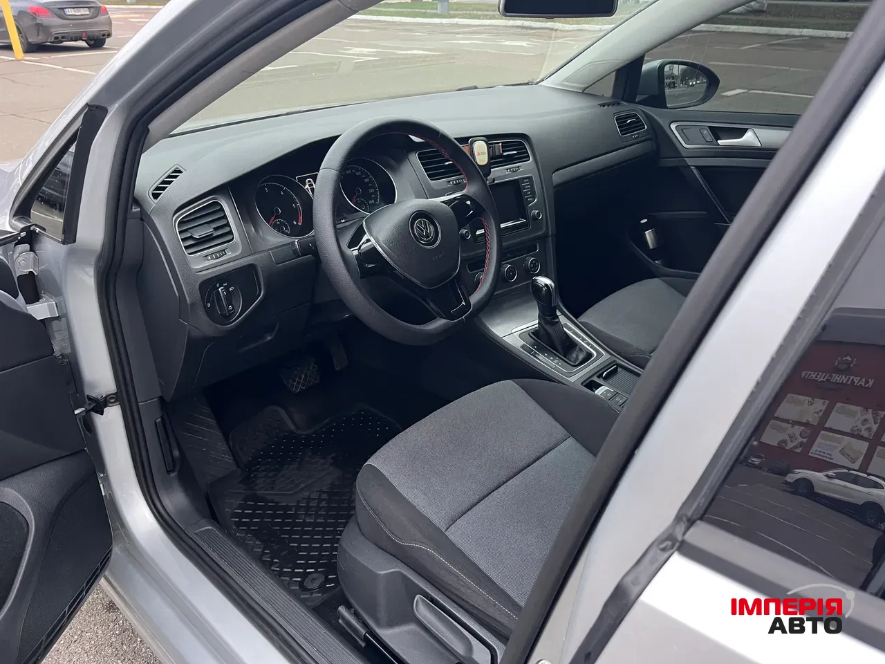 Volkswagen Golf - фото 9
