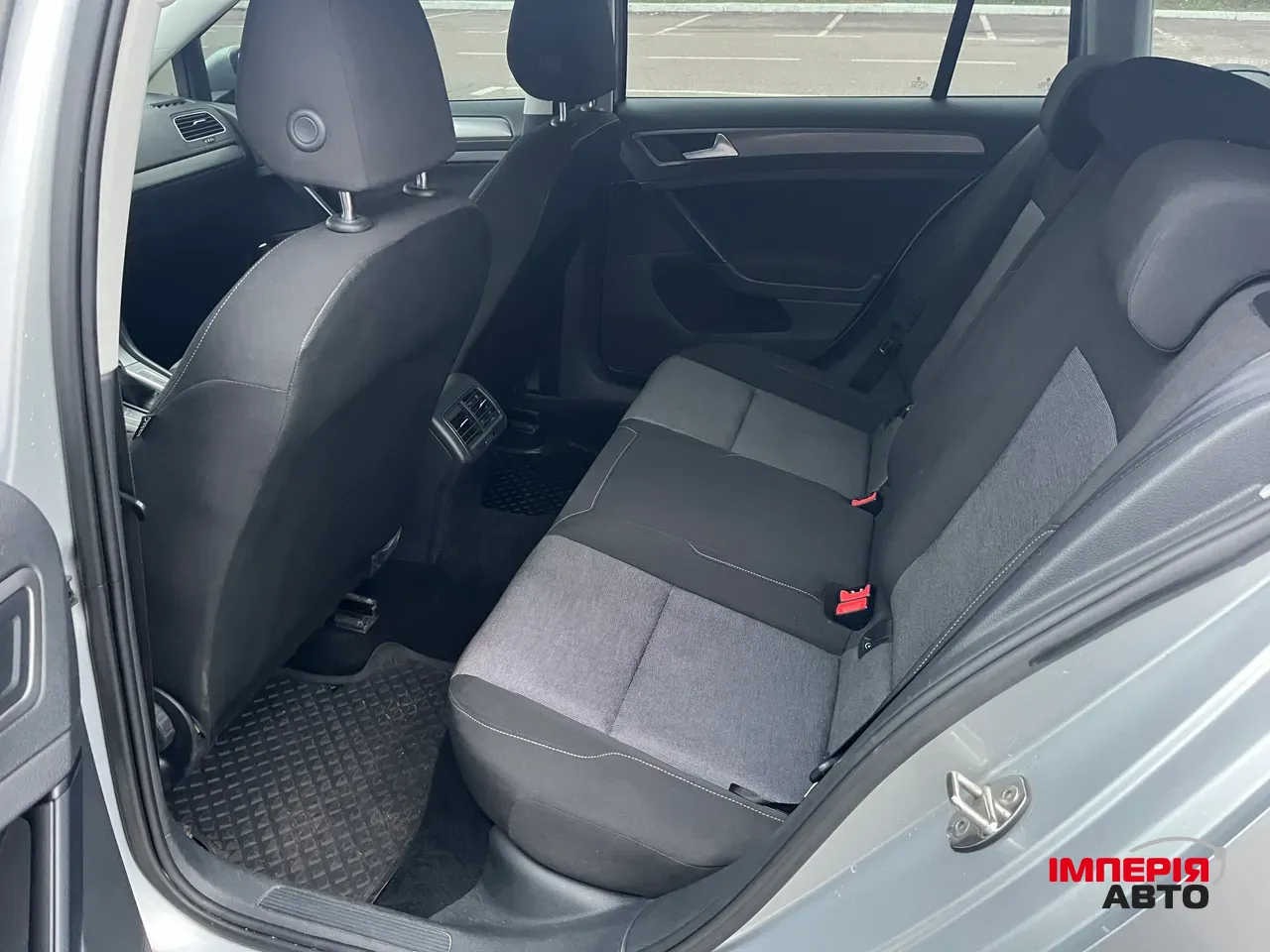 Volkswagen Golf - фото 15