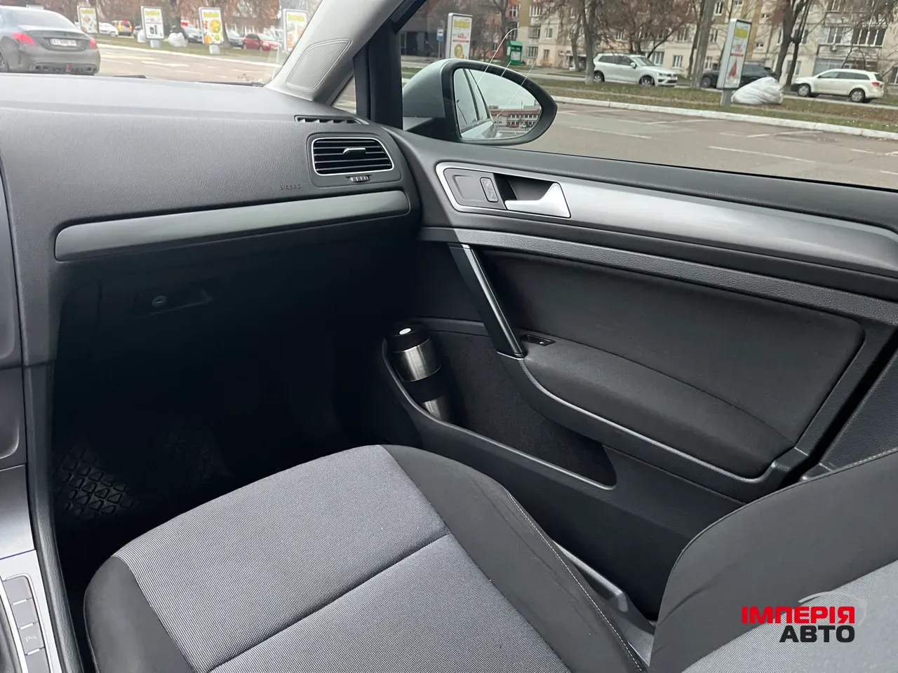 Volkswagen Golf - фото 14