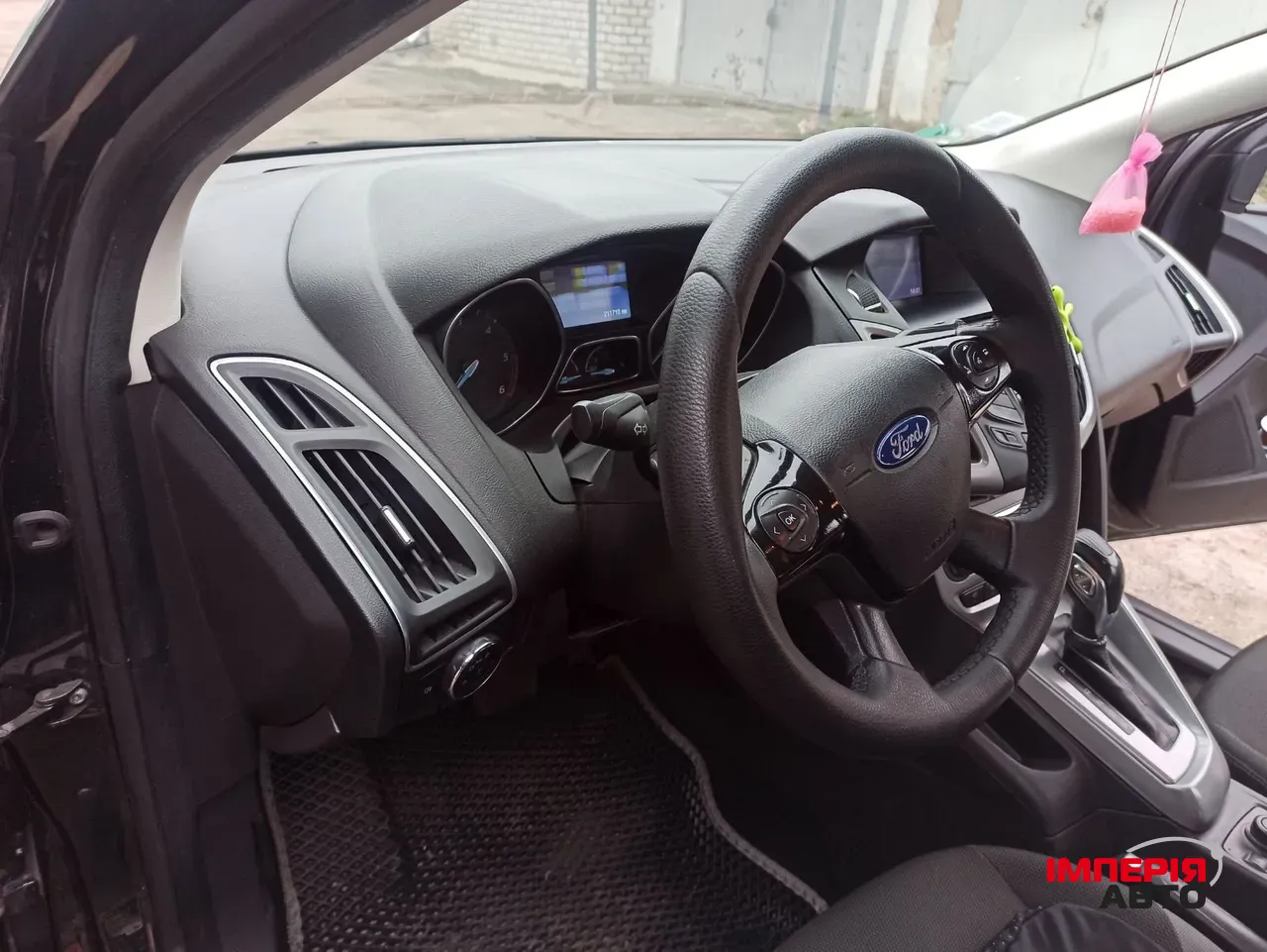 Ford Focus - фото 7